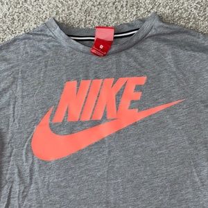Nike Cropped T-Shirt